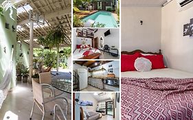 Boechat Loft 300m da Praia 3 Quartos Piscina Privativa Churrasqueira Jardim Wi-Fi 252 mpbs e Cozinha Completa - Indicado para Casais